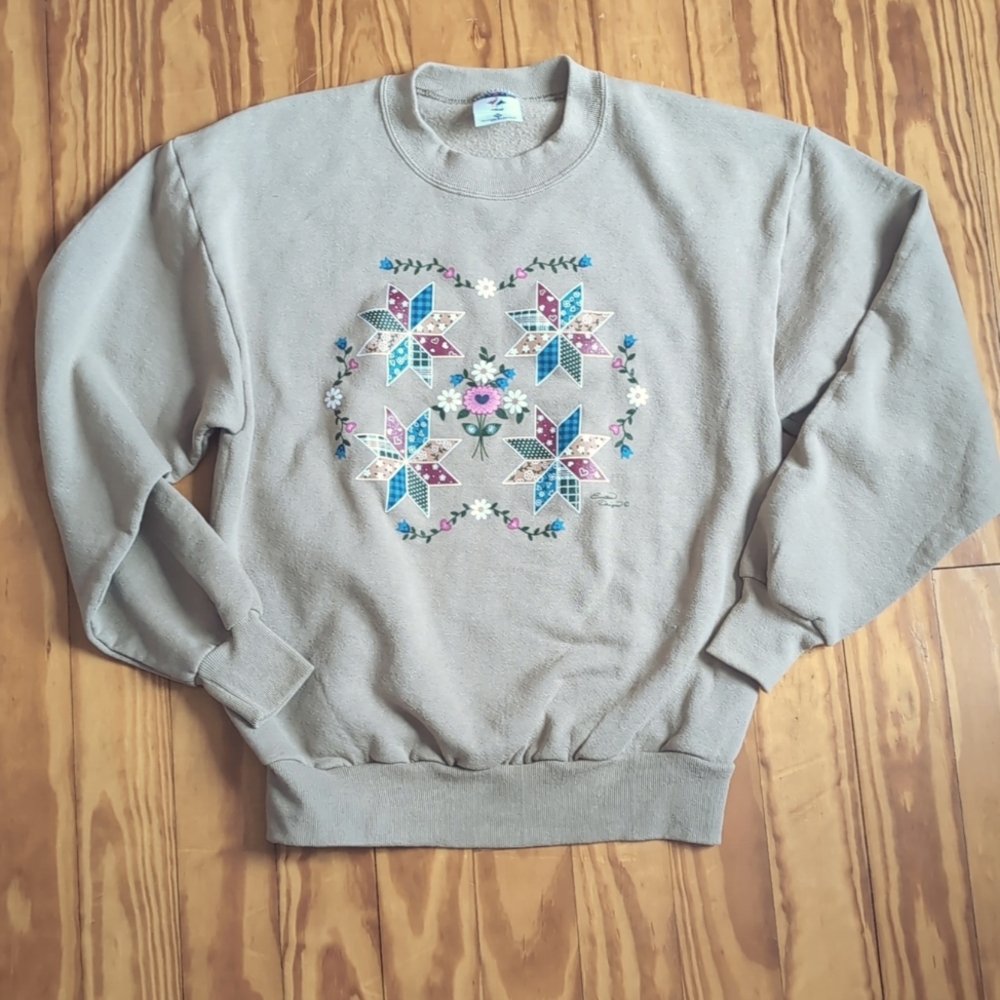 Vintage Crewneck Sweatshirt Floral Patchwork Screen print Endless Designs